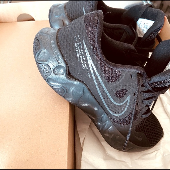 Nike “Renew Ride 2” Used once - Picture 3 of 6